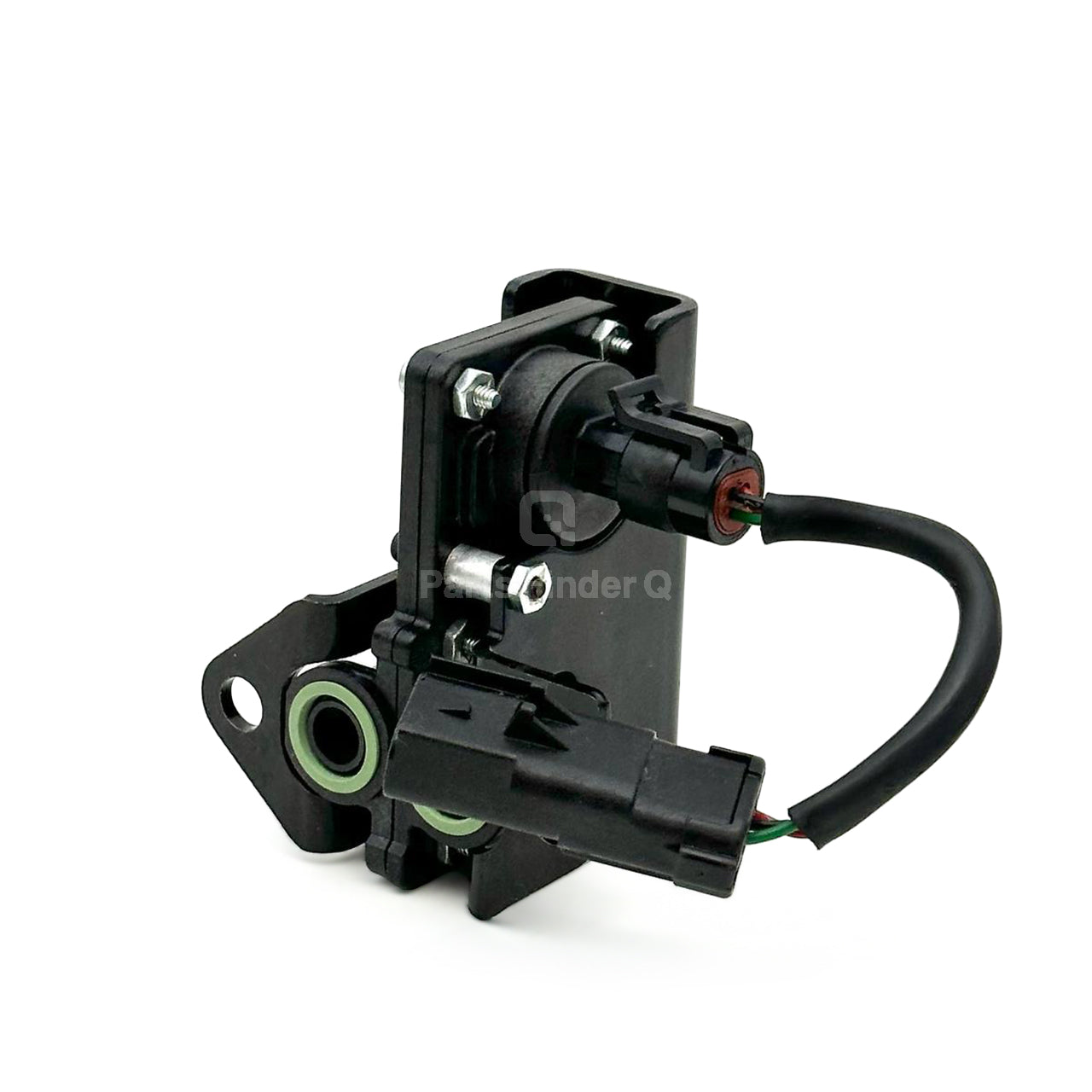 104990-1200 | Genuine Cummins® Pressure Sensor Front-right angle