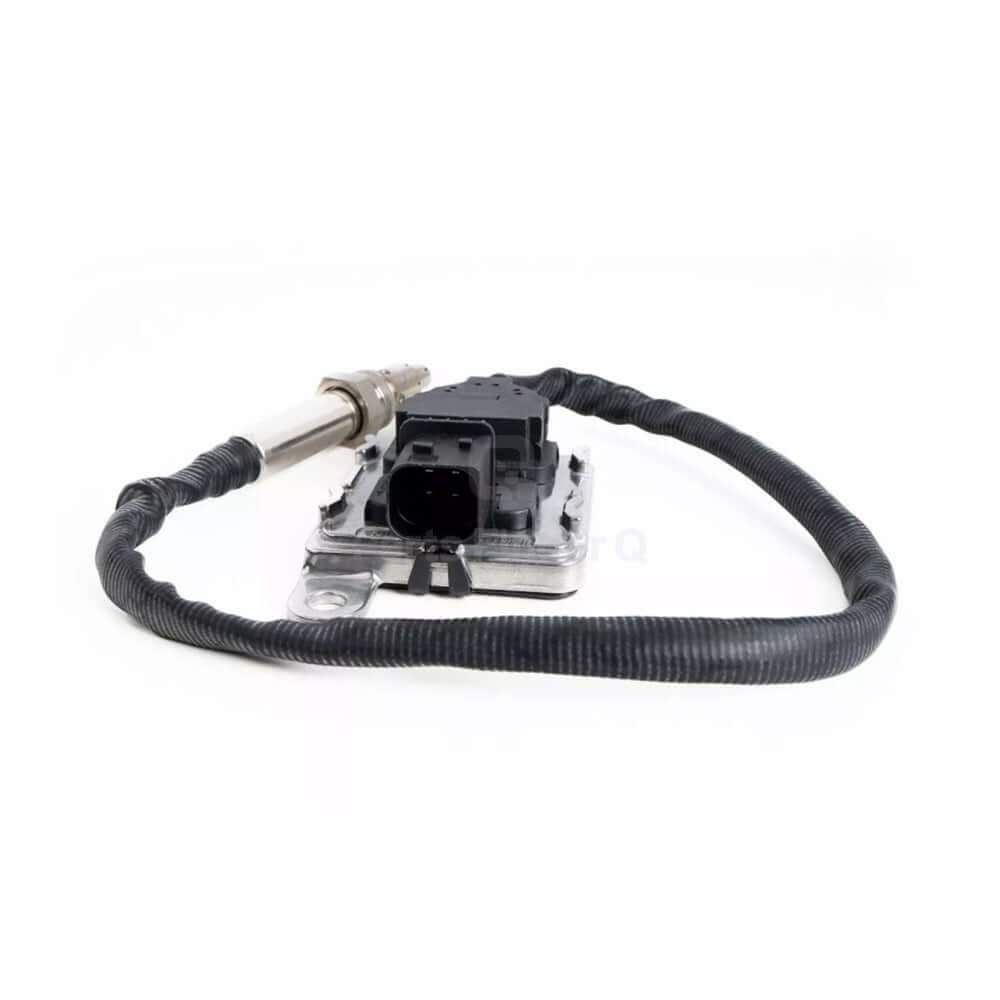 1906307PEX | Genuine Paccar® Nitrogen Oxide Sensor Front view