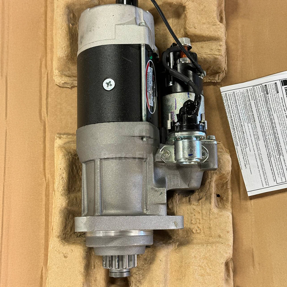 21019456 | Genuine Volvo® / Mack® Starter Motor 39MT 12V Close-up view (2)