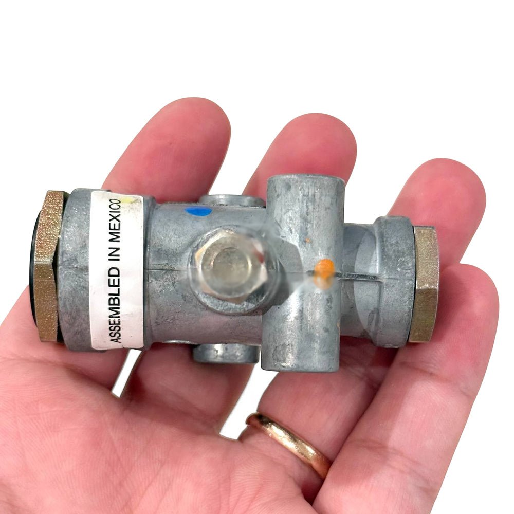 Really And Inversion Valve 280758N | Genuine Bendix® TR-3 Air Brake Inversion Valve