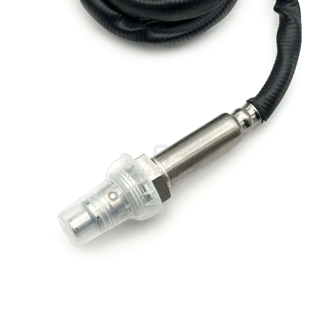 2900-022 | Genuine Cummins Nitrogen Oxide Sensor Zoomed_in_sensor