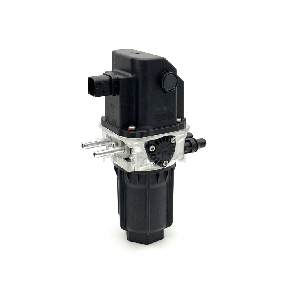 4132618C2 | Genuine International® / Navistar® Diesel Exhaust Fluid (DEF) Doser Pump Front-right angle