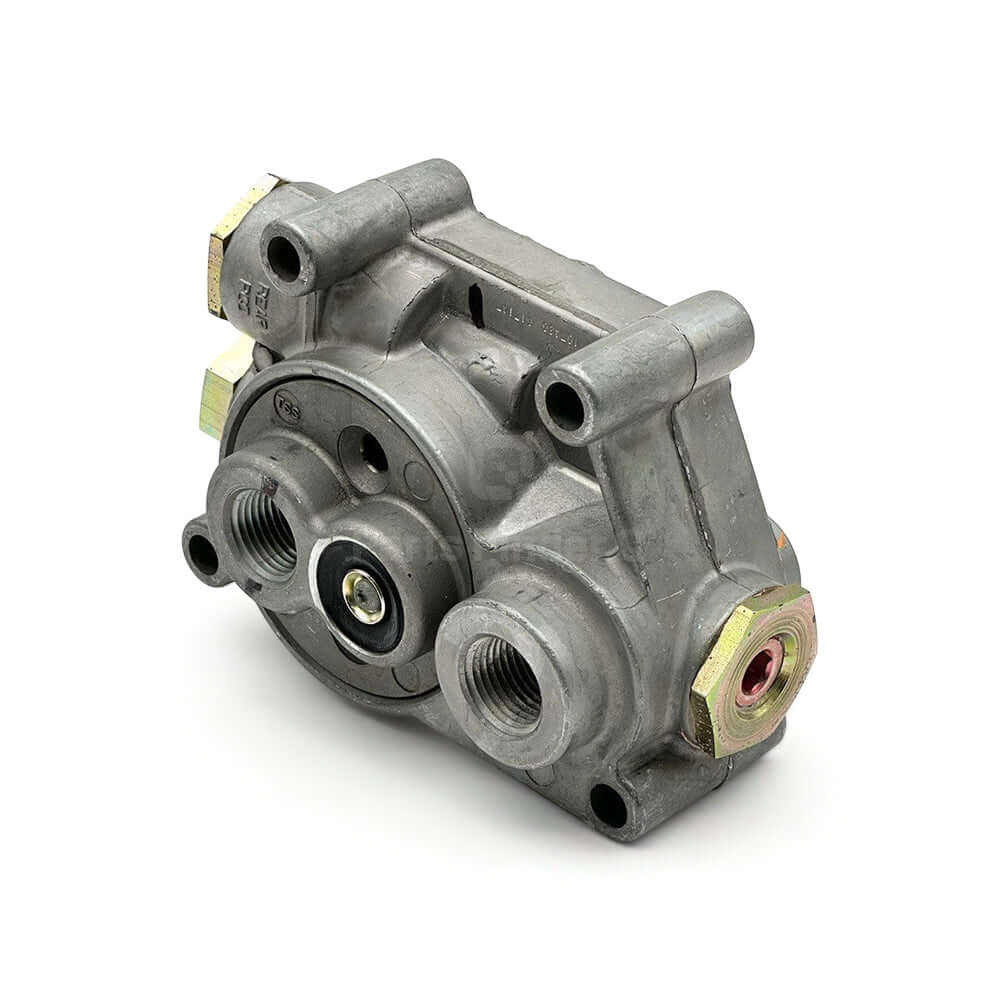 4223409C91 | Genuine International® / Navistar® Tractor Protection Valve Back-left angle