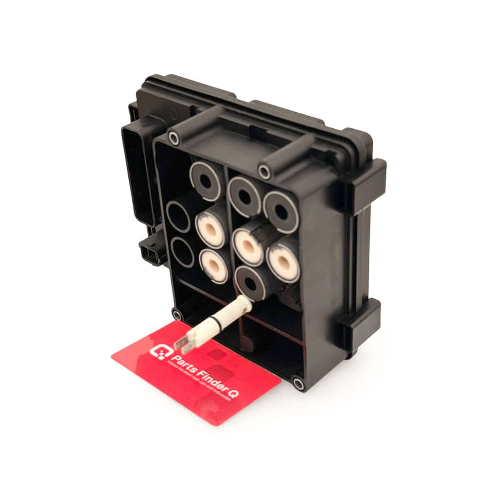 4460470222 | Genuine Wabco® ABS Hydraulic ECU Control Module Front-right angle