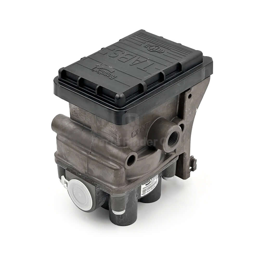 5014015 | Genuine Bendix® ABS TABS-6 Trailer Module Valve Front-right angle