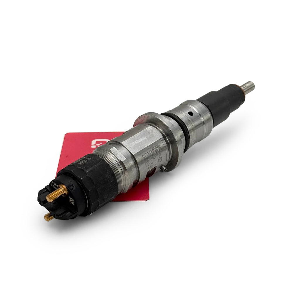 5579332 | Genuinne Cummins® Fuel Injector Kit Back left angle