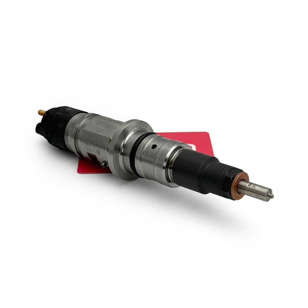 5579332 | Genuinne Cummins® Fuel Injector Kit Front left angle