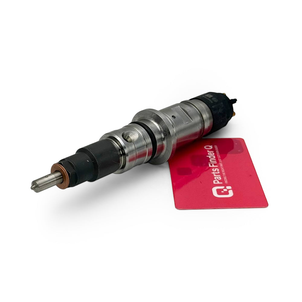 5579333 | Genuinne Cummins® Fuel Injector Kit Front right angle