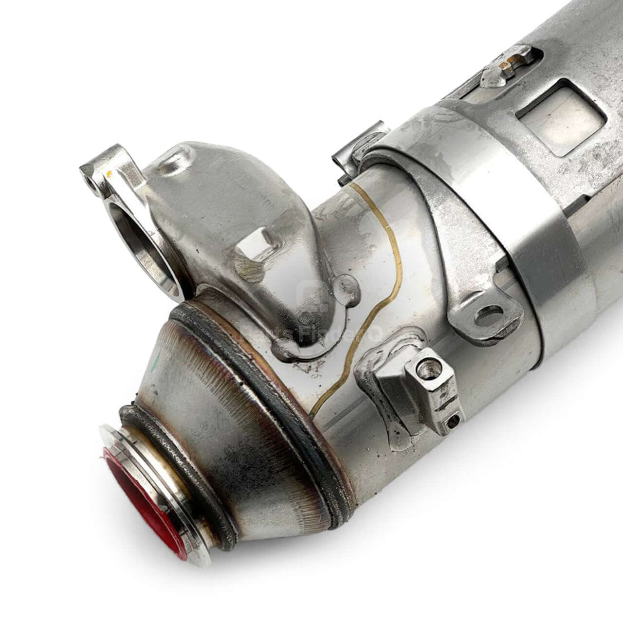 5693789 | Cummins® Genuine Exhaust Gas Recirculation Cooler Kit Zoomed-in detail