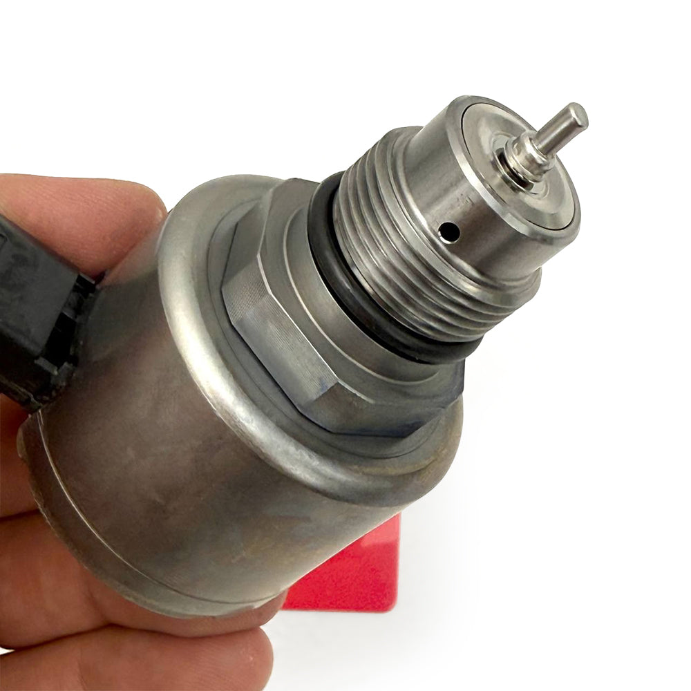 7210-0503 | Genuine Delphi® Fuel Rail Pressure Control Valve for MX-13 Front view