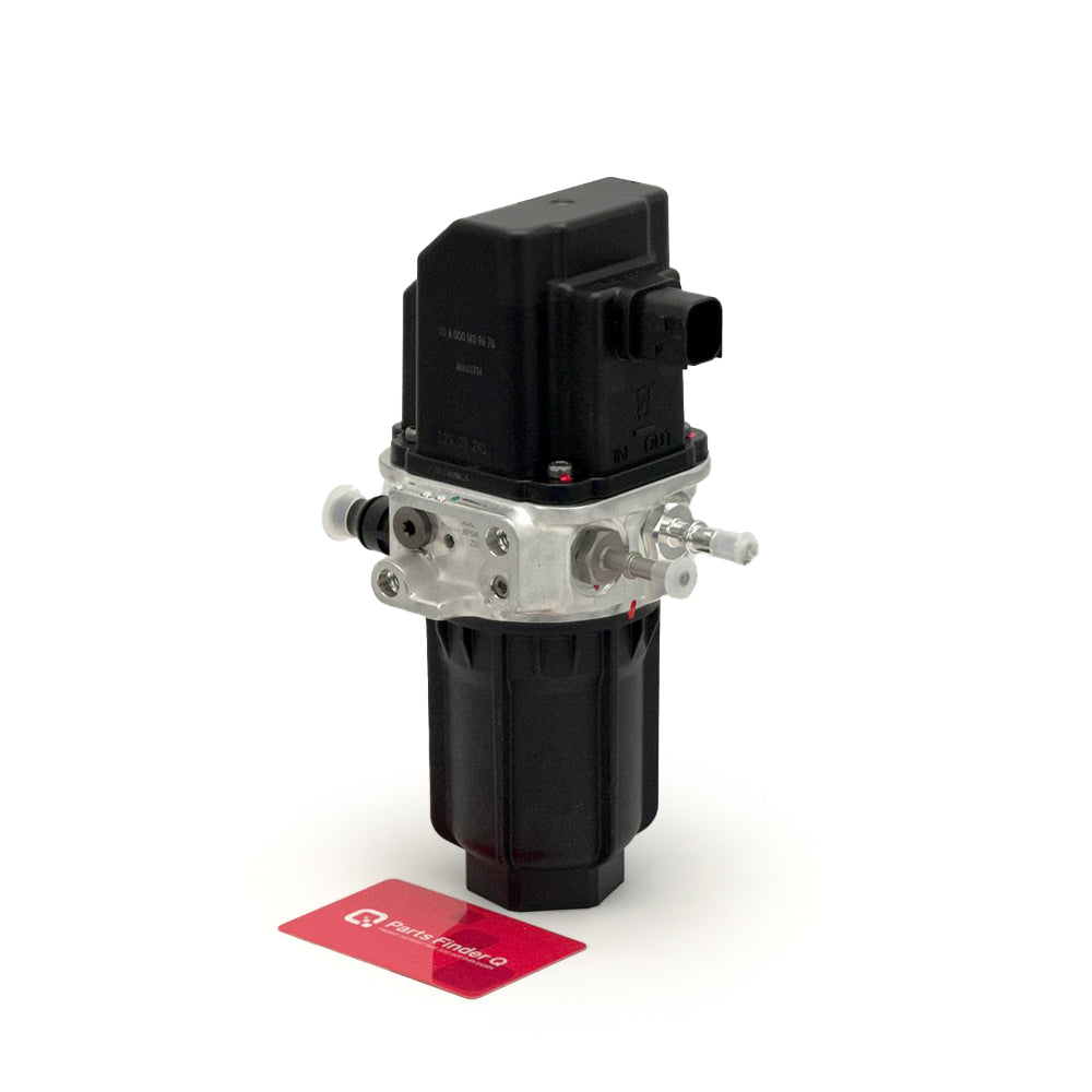 A0001409678 | Genuine Detroit Diesel® Diesel Exhaust Fluid Pump Front-right angle