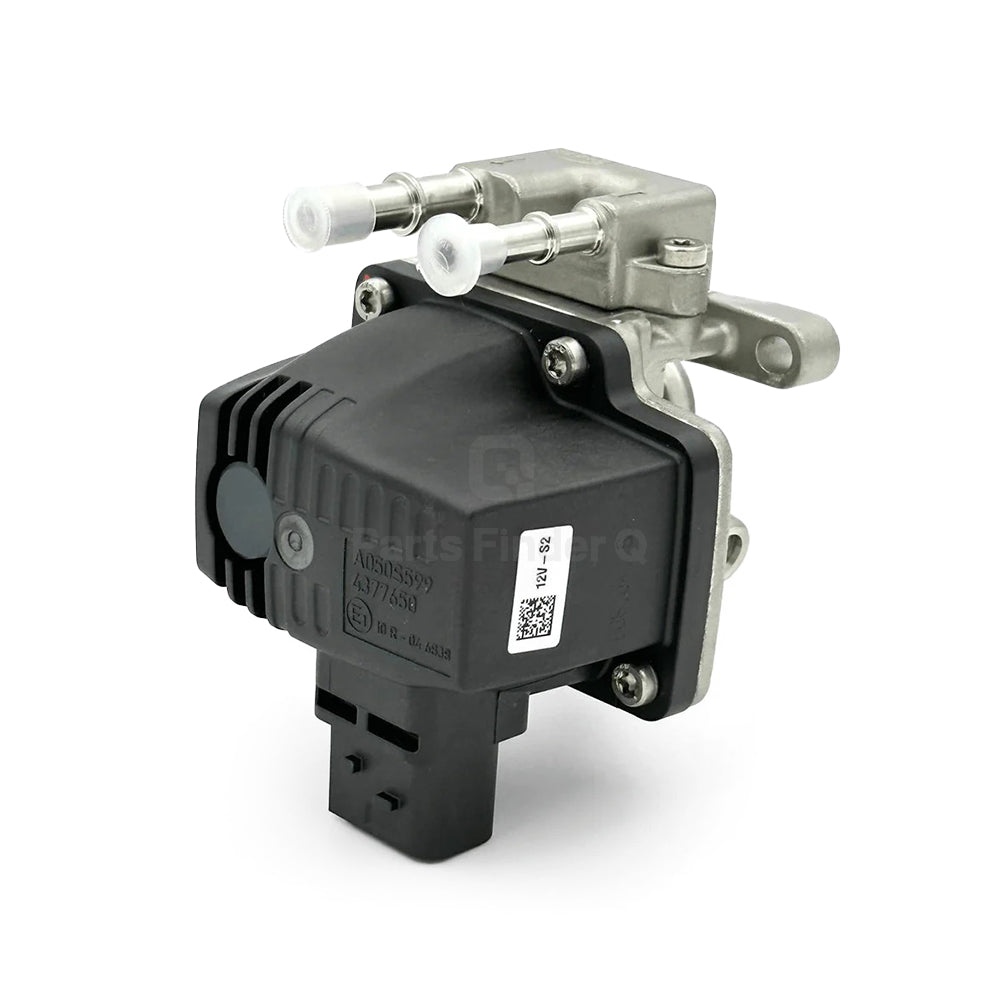 A050S599 | Genuine Cummins® Doser Injector for ISB and QSB engines Back-right angle