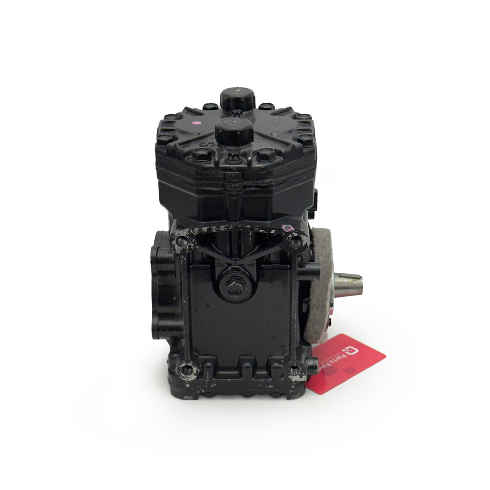 ER210L-25149 | Genuine International® / Navistar® A/C Air Conditioner Compressor Right side