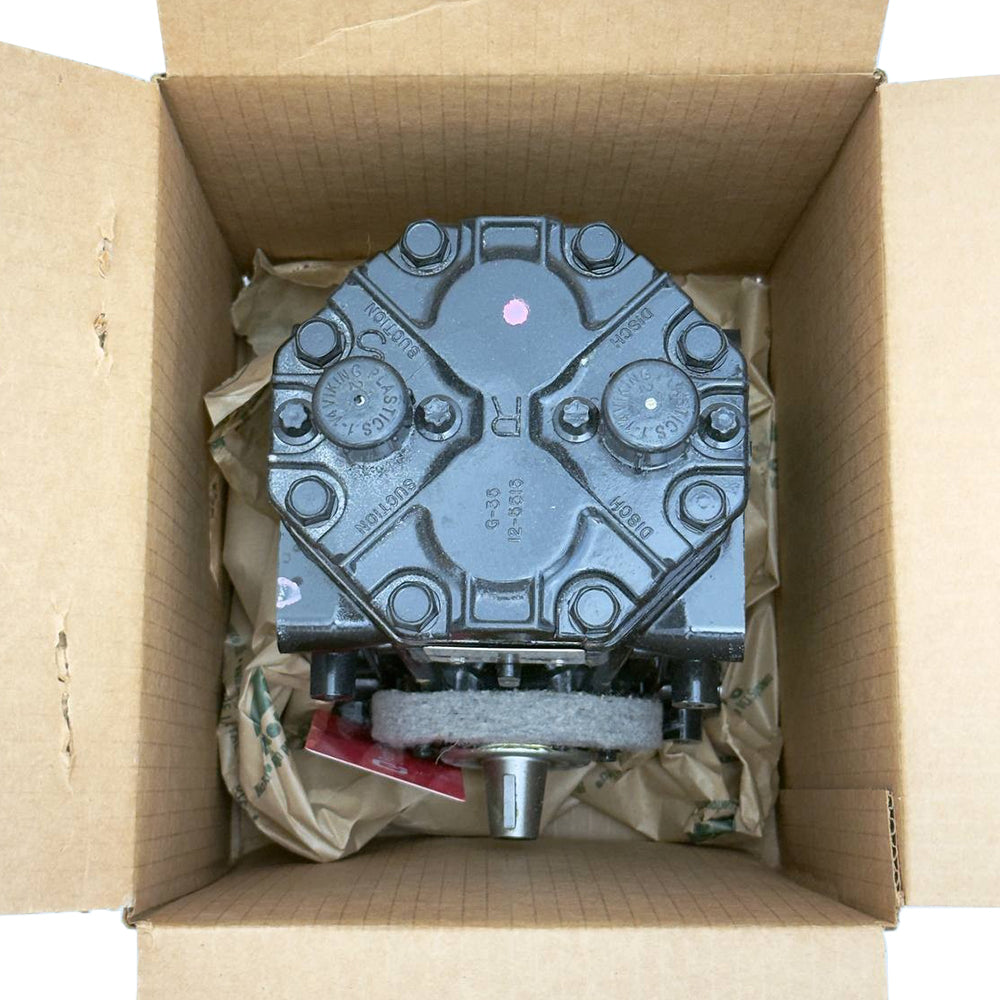 ER210L-25149 | Genuine International® / Navistar® A/C Air Conditioner Compressor Top view