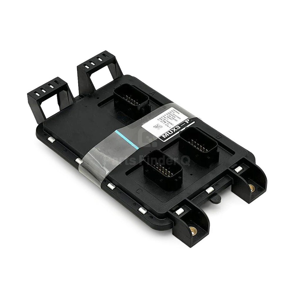 Q21-1077-3-103 | Genuine Paccar® Chassis Control Module Front-right angle