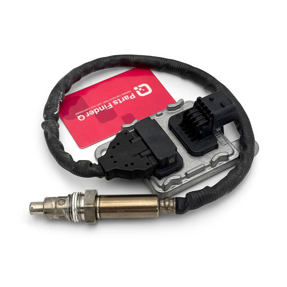 RA0111536128 | Genuine Detroit Diesel® Nitrogen Oxide Sensor 12V-24V Back left angle